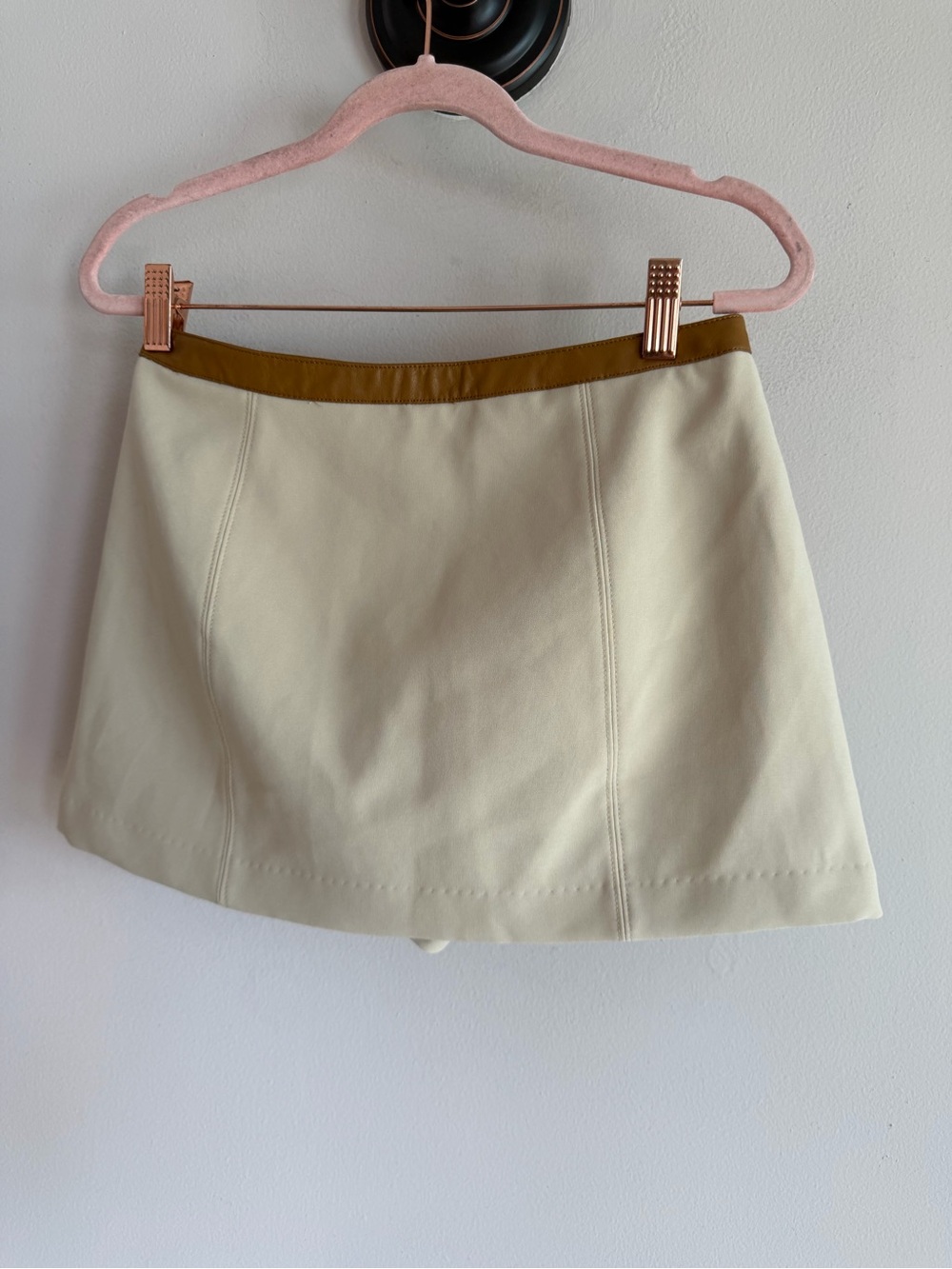 ZARA Faux Leather Skort Cream Beige Tan Trim Size Extra Small XS NWT